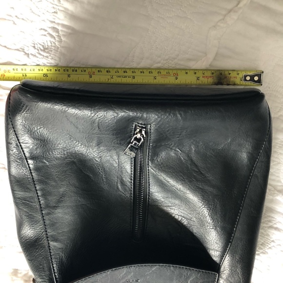 S-Q.  Black Pebble convertible Backpack / Purse, New - S-Q - Picture 9 of 11